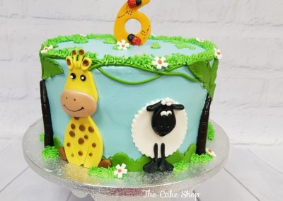 Birthday Cake - Animals, sheep, giraffe in field
